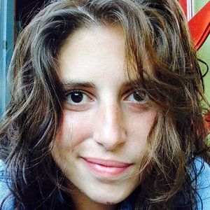 Meet your Posher, Estelle